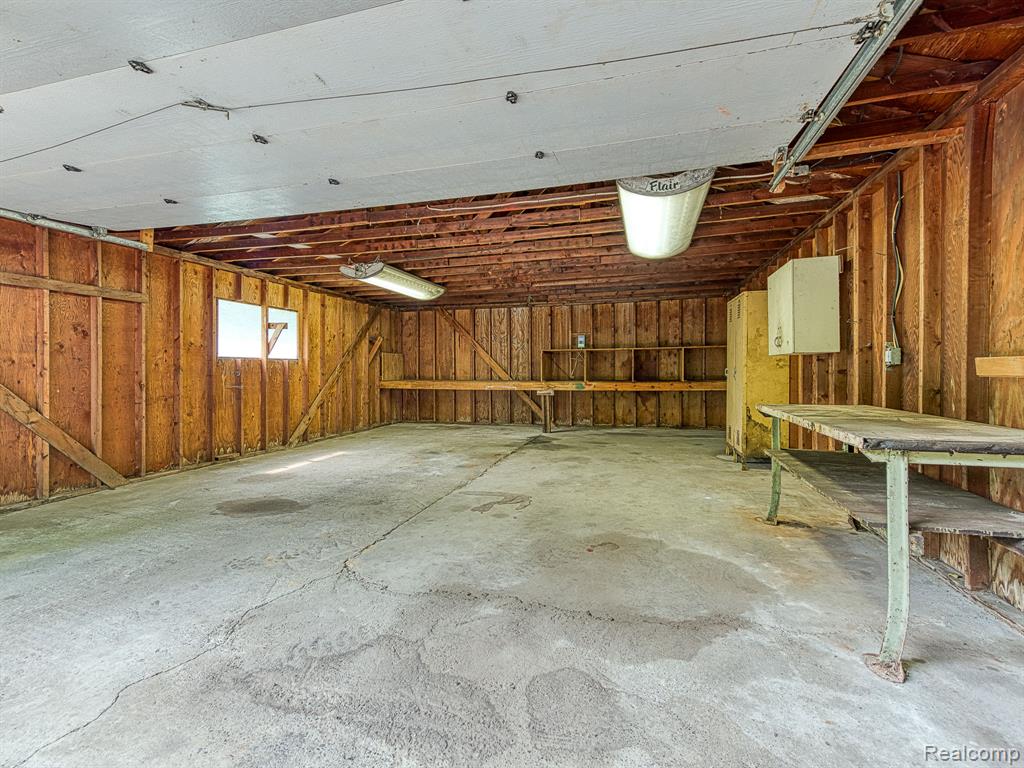 22191 Bell Road New Boston, MI 48164 - Photo 29 of 56