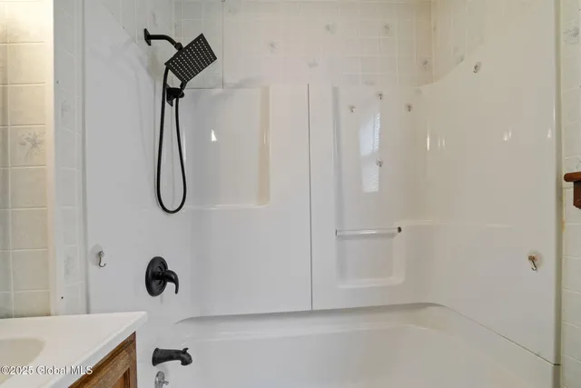 $230,000 | 326 Mountain Street, Albany, NY 12209