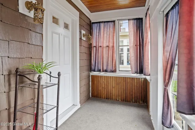 $230,000 | 326 Mountain Street, Albany, NY 12209