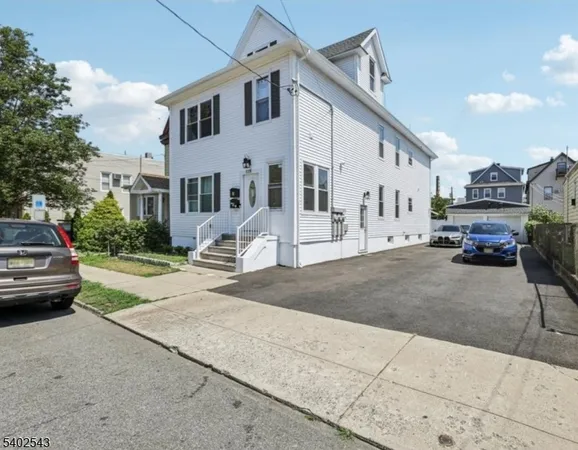 $3,500 | 115 Wallington Avenue, Wallington, NJ 07057