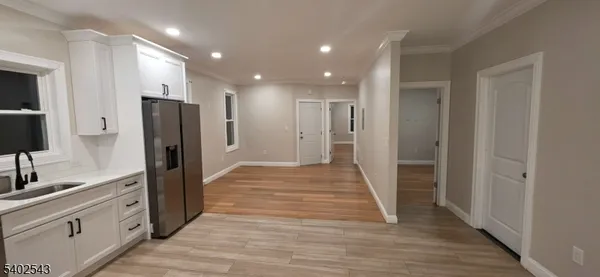 $3,500 | 115 Wallington Avenue, Wallington, NJ 07057