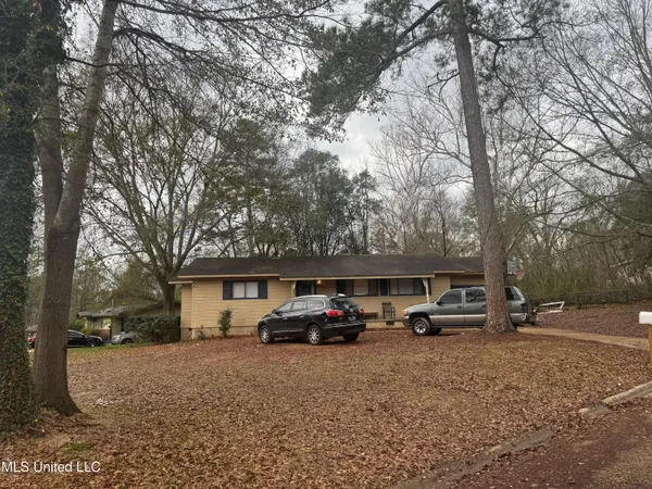$68,000 | 2905 Lakewood Drive, Jackson, MS 39212