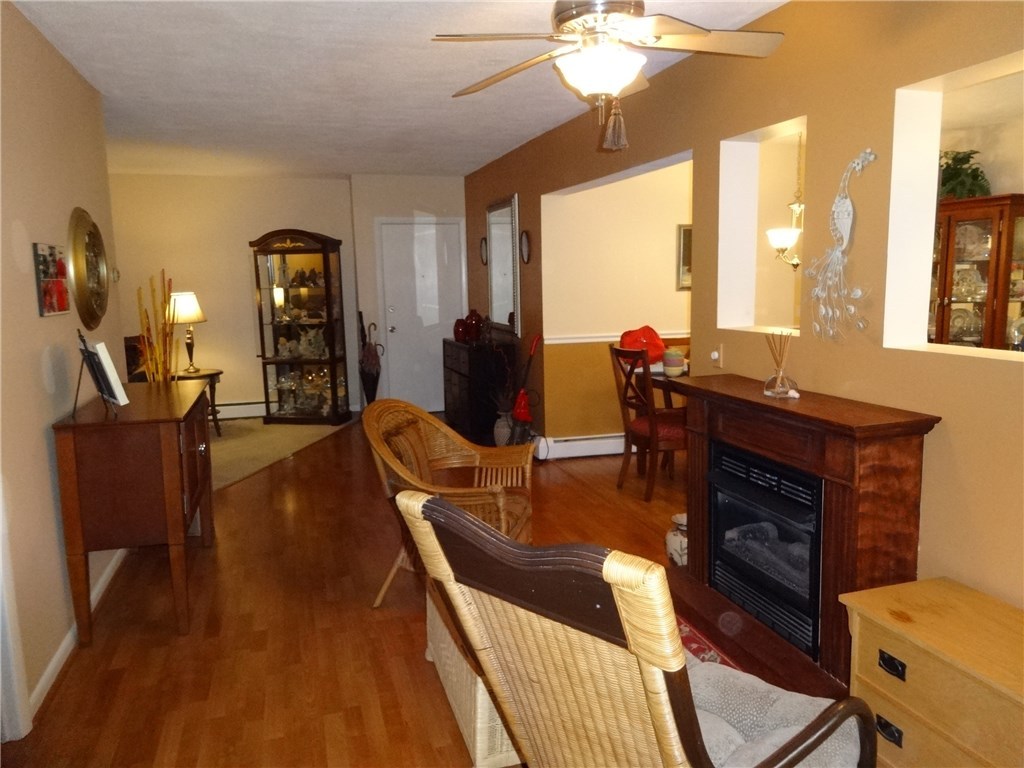4430 Post Road, Unit E58 Warwick, RI 02818 - Photo 15 of 38