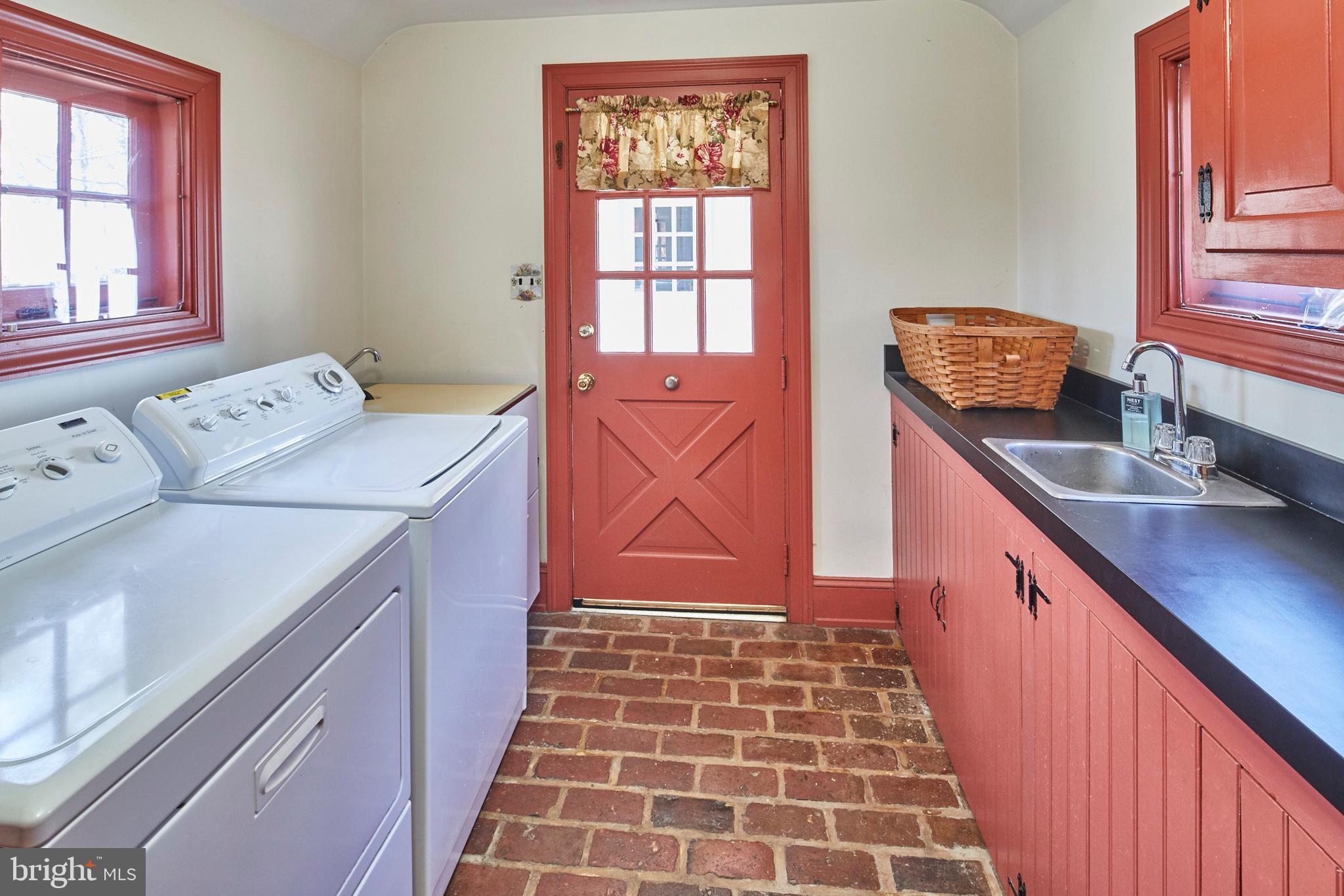 1209 Northgate Road West Chester, PA 19382 - Photo 19 of 40