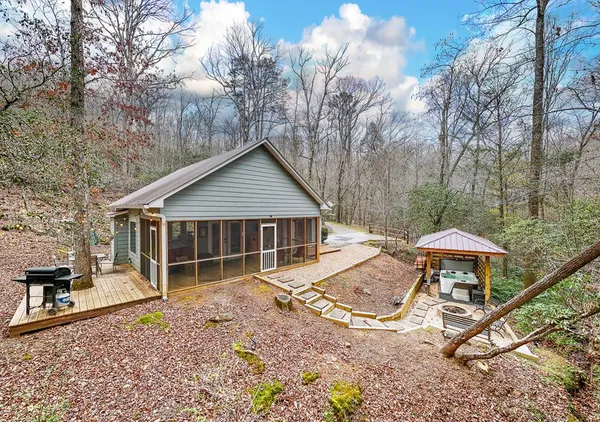 $299,900 | 187 Gardenia Court, Marble, NC 28905