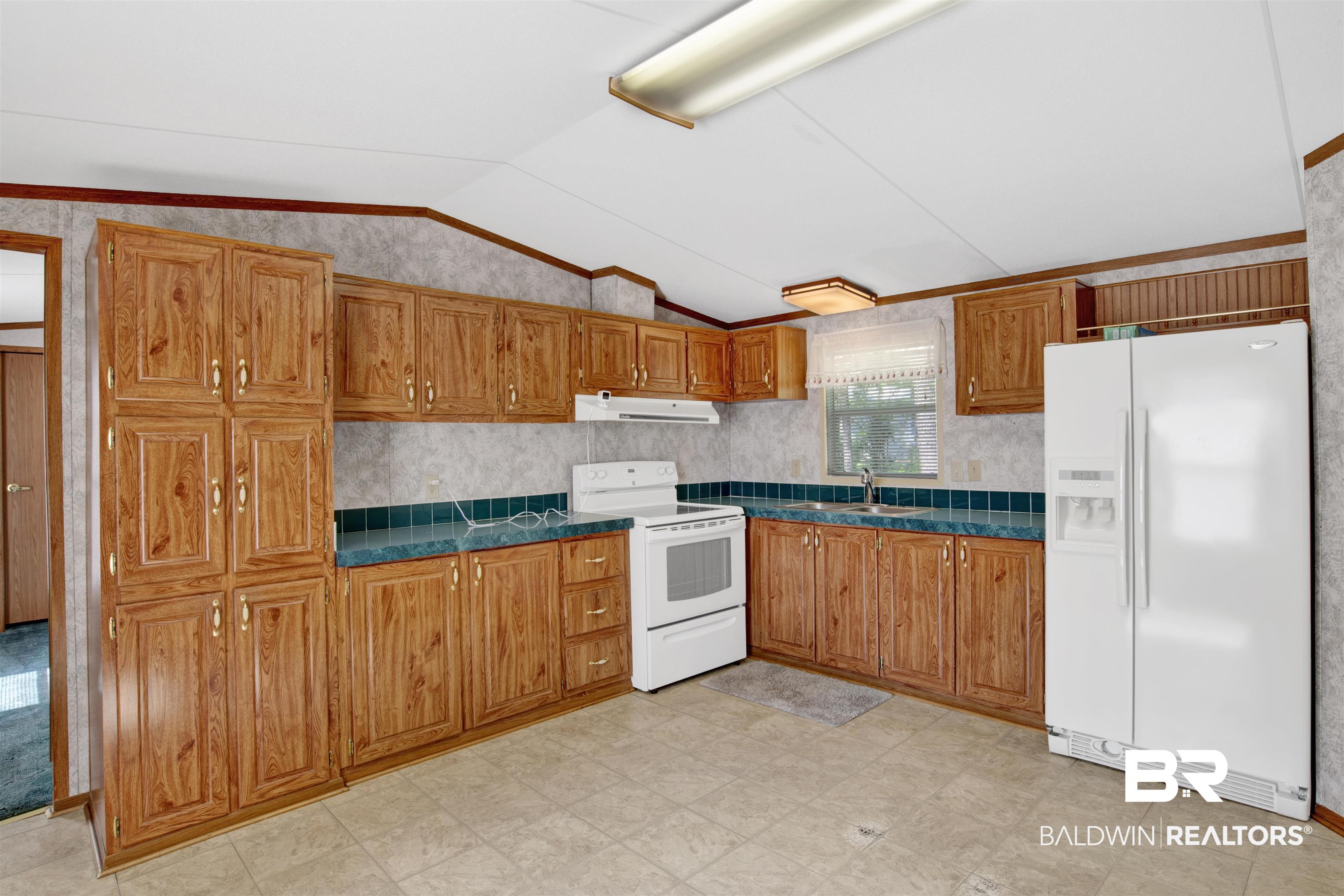 1133 Ridgewood Drive Lillian, AL 36549 - Photo 14 of 27