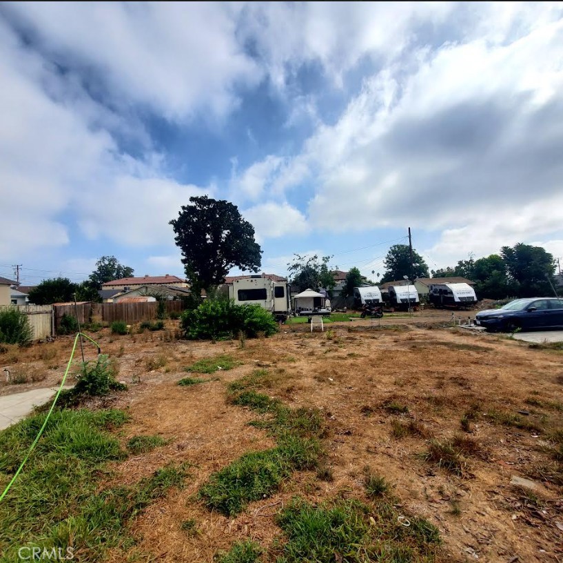 6352-6352 North Muscatel Avenue San Gabriel, CA 91775 - Photo 5 of 8 a view of a town with sky view