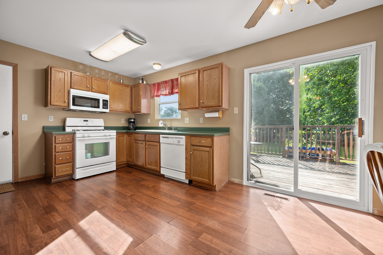 1229 Scenic Road DeKalb, IL 60115 - Photo 13 of 25 Gallery Image 13