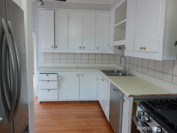 $1,200 | 4619 Ave South, Unit 2, Galveston, TX 77551