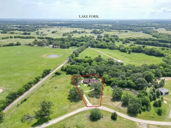 $399,900 | 127 Rs Creek, Alba, TX 75410