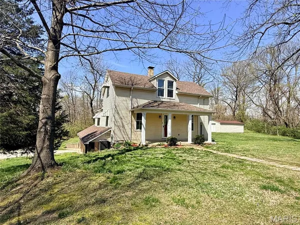 $349,000 | 229 Lee Avenue, Collinsville, IL 62234