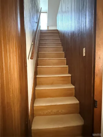 $349,000 | 229 Lee Avenue, Collinsville, IL 62234