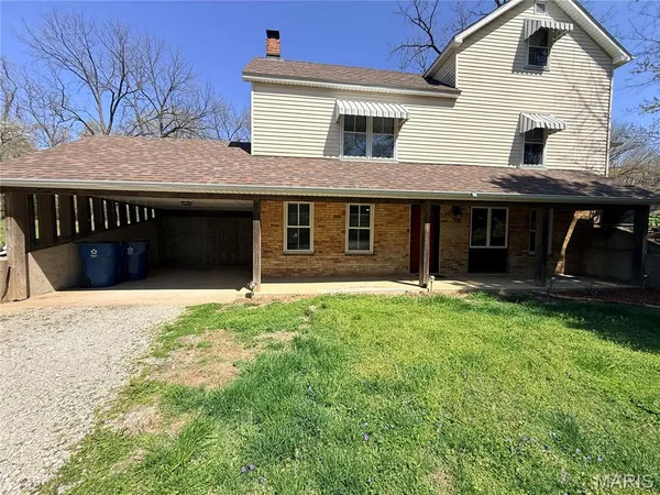 $349,000 | 229 Lee Avenue, Collinsville, IL 62234