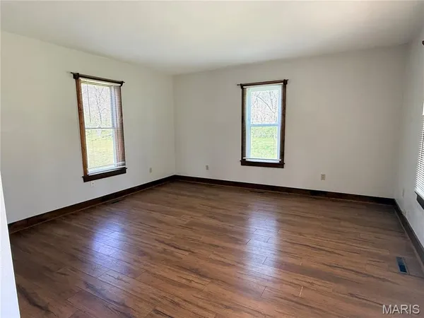 $349,000 | 229 Lee Avenue, Collinsville, IL 62234