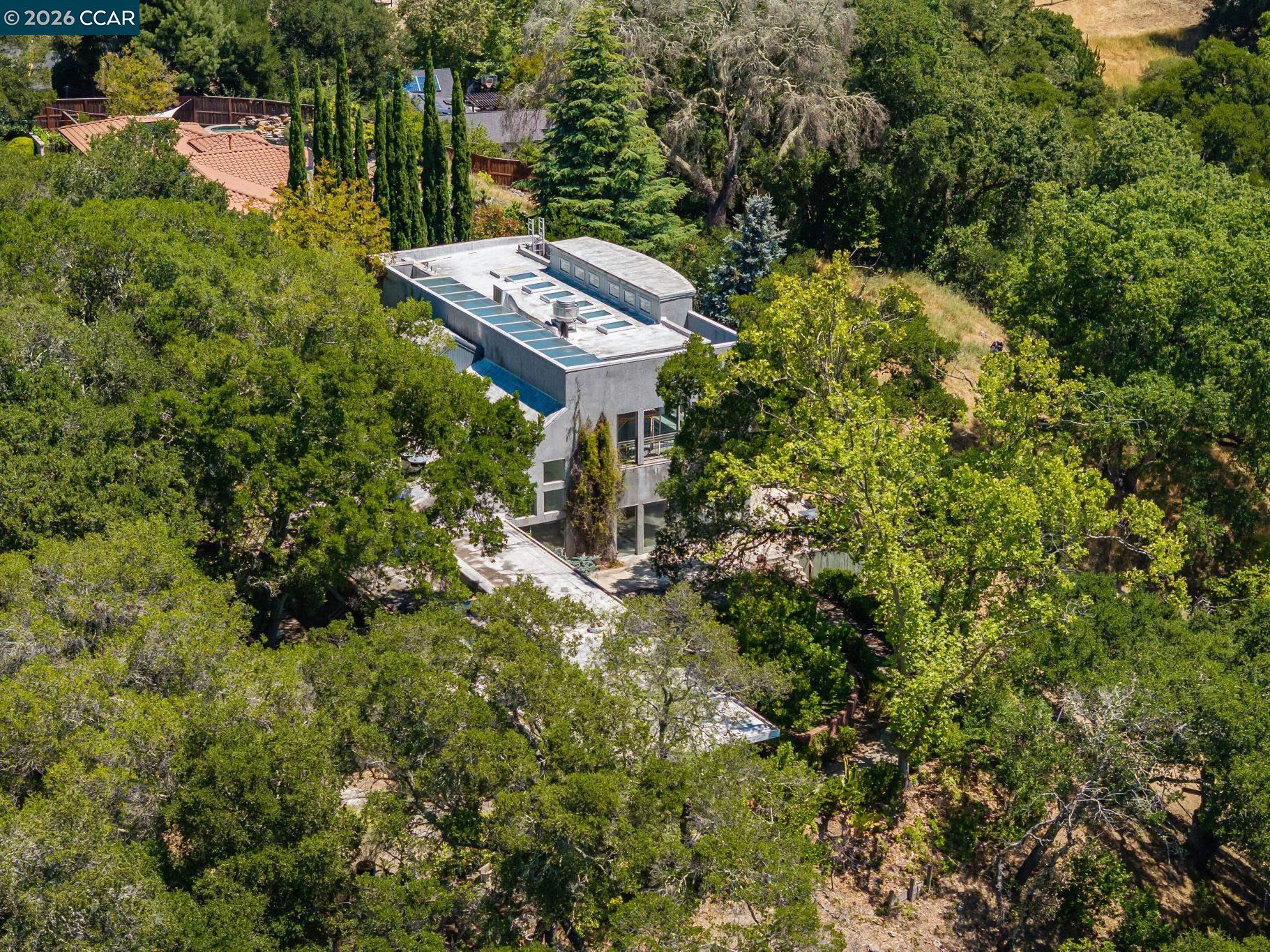 5 Oak Flat Road Orinda, CA 94563 - Photo 6 of 99