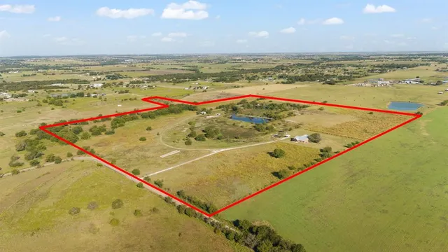 a view of an ocean view