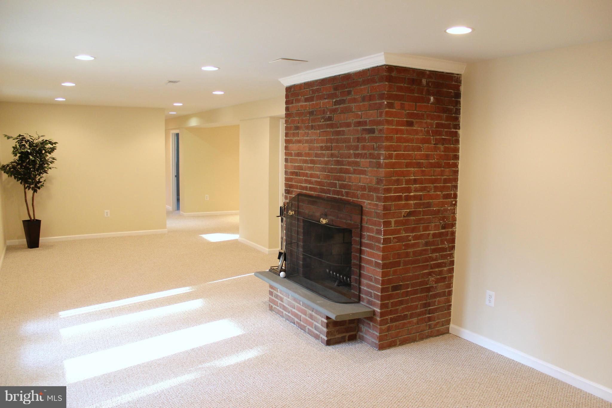 9914 Gunston Road Lorton, VA 22079 - Photo 18 of 29 Basement