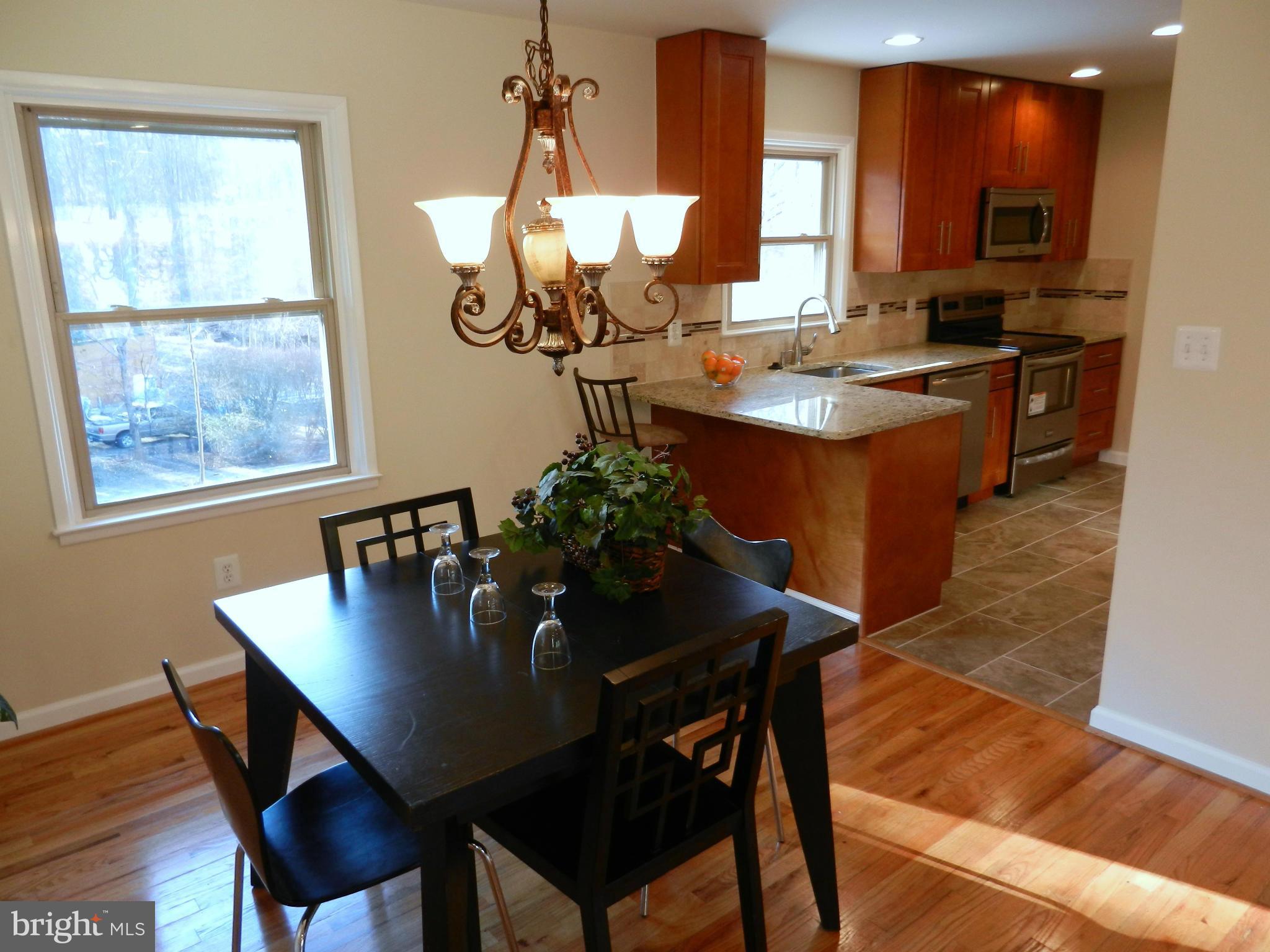 9914 Gunston Road Lorton, VA 22079 - Photo 7 of 29 Dining Room