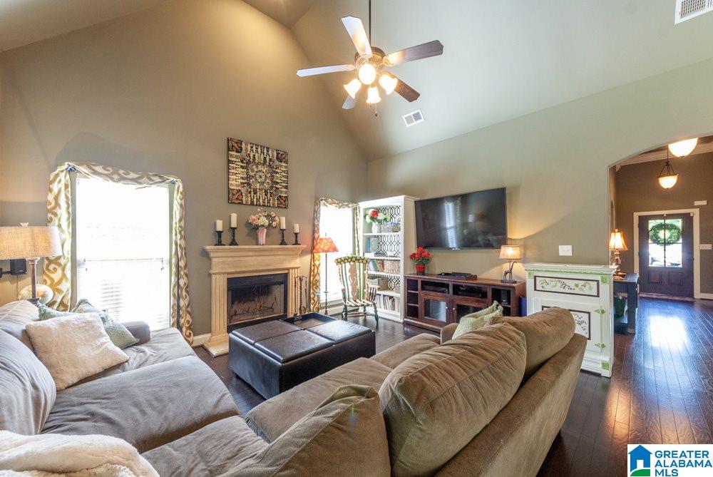 204 Perthshire Cove Pelham, AL 35124 - Photo 12 of 30