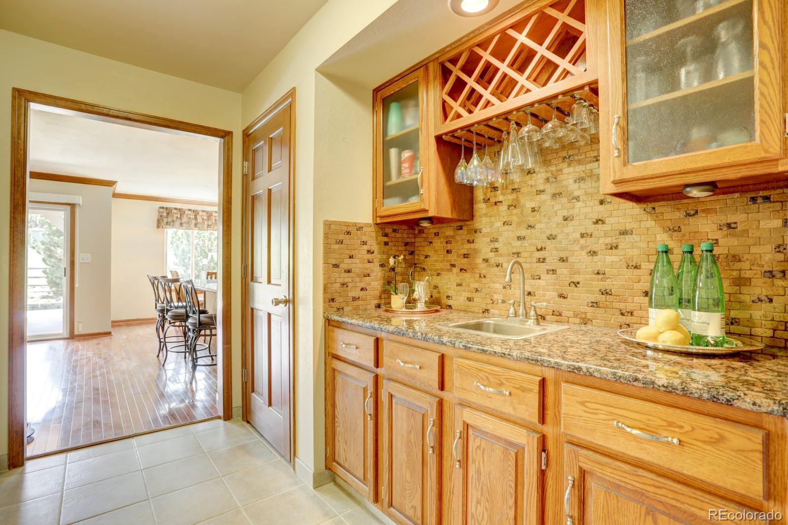 2266 Thistle Ridge Circle Highlands Ranch, CO 80126 - Photo 9 of 38 Gallery Image 9
