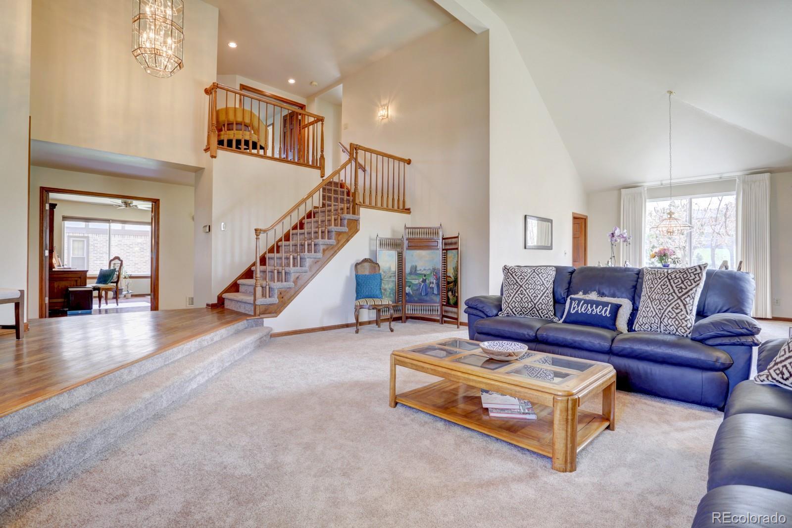 2266 Thistle Ridge Circle Highlands Ranch, CO 80126 - Photo 10 of 38 Gallery Image 10