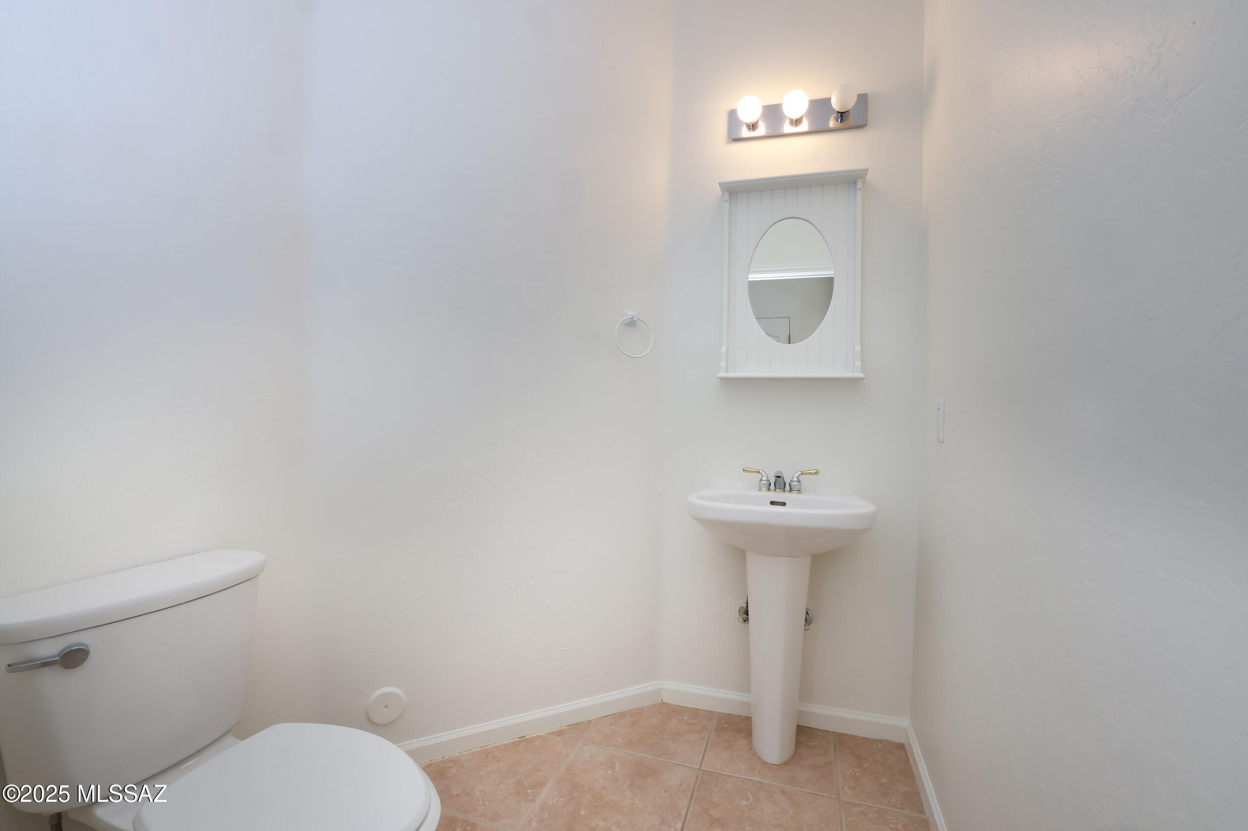 12510 North Piping Rock Road Tucson, AZ 85755 - Photo 23 of 47