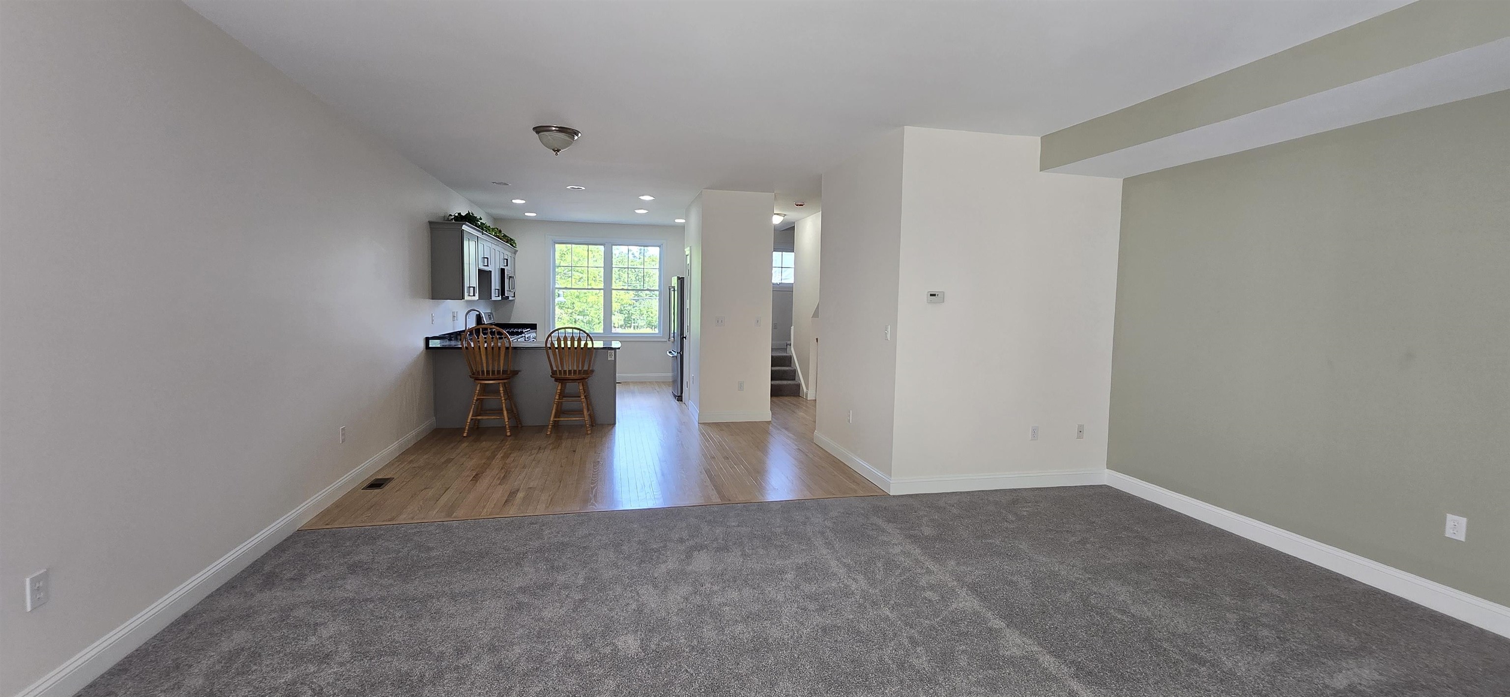 131 Court Street, Unit 9 Exeter, NH 03833 - Photo 8 of 27 Gallery Image 8
