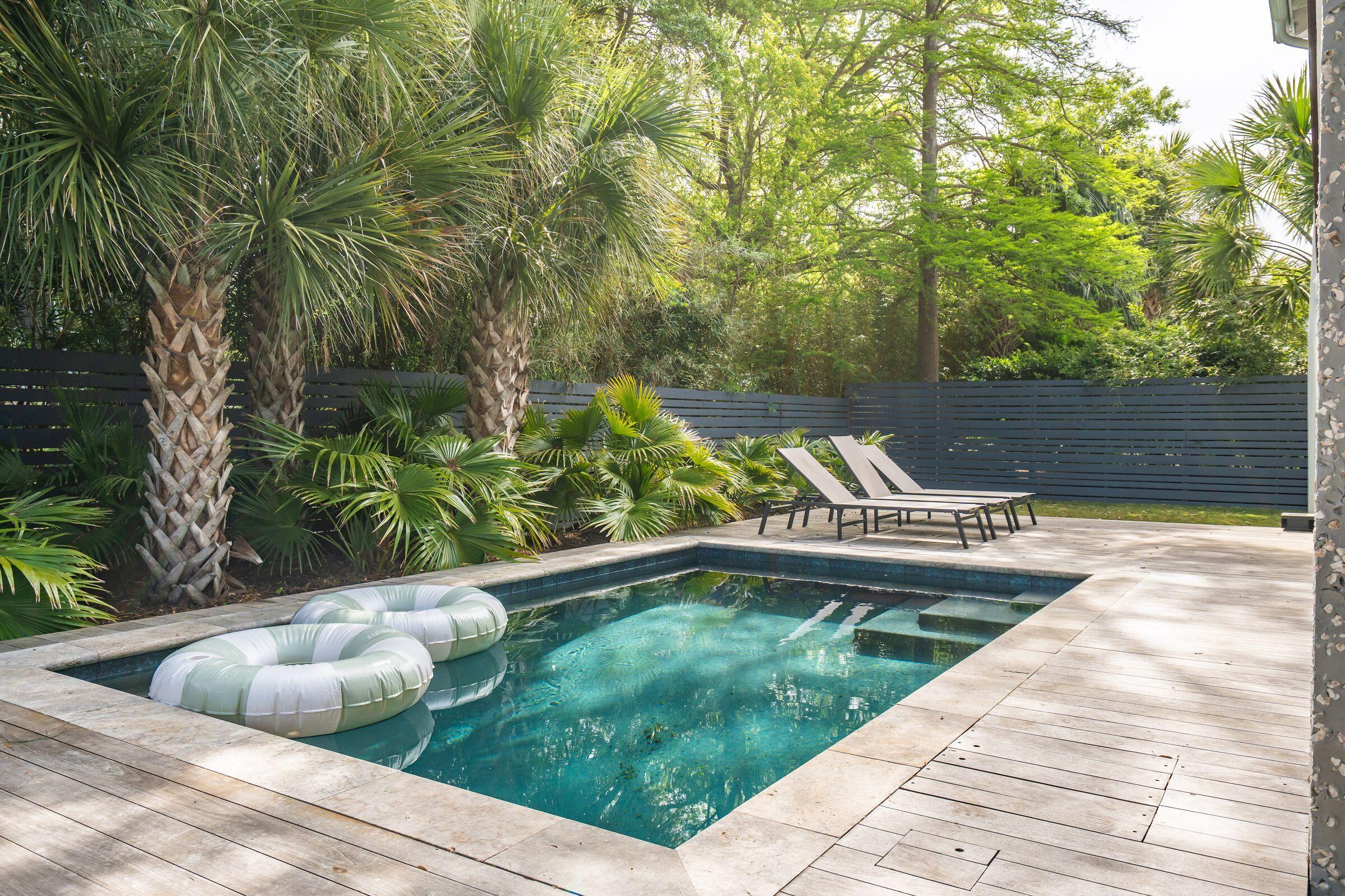 924 Pitt Street Mount Pleasant, SC 29464 - Photo 34 of 71 924PittSt-KeenEyeMarketing-086