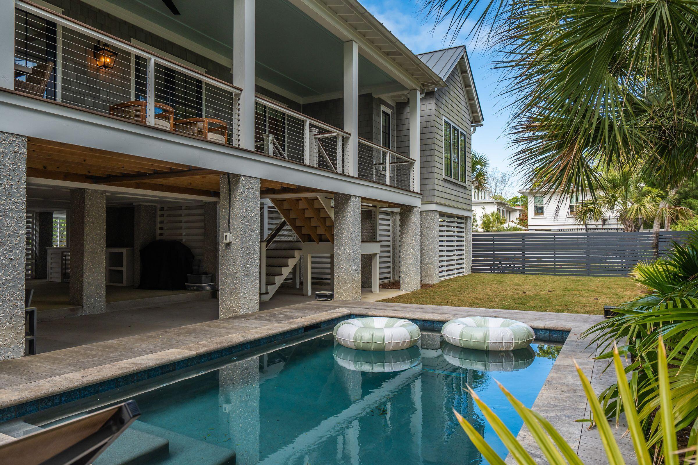 924 Pitt Street Mount Pleasant, SC 29464 - Photo 61 of 71 924PittSt-KeenEyeMarketing-090