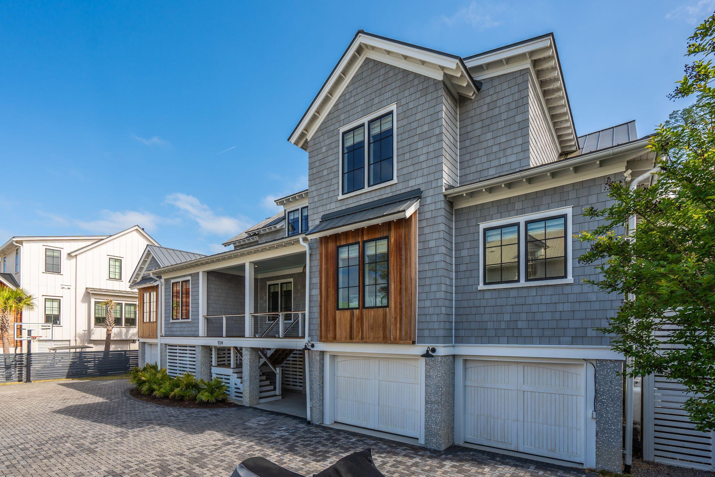 924 Pitt Street Mount Pleasant, SC 29464 - Photo 66 of 71 924PittSt-KeenEyeMarketing-008