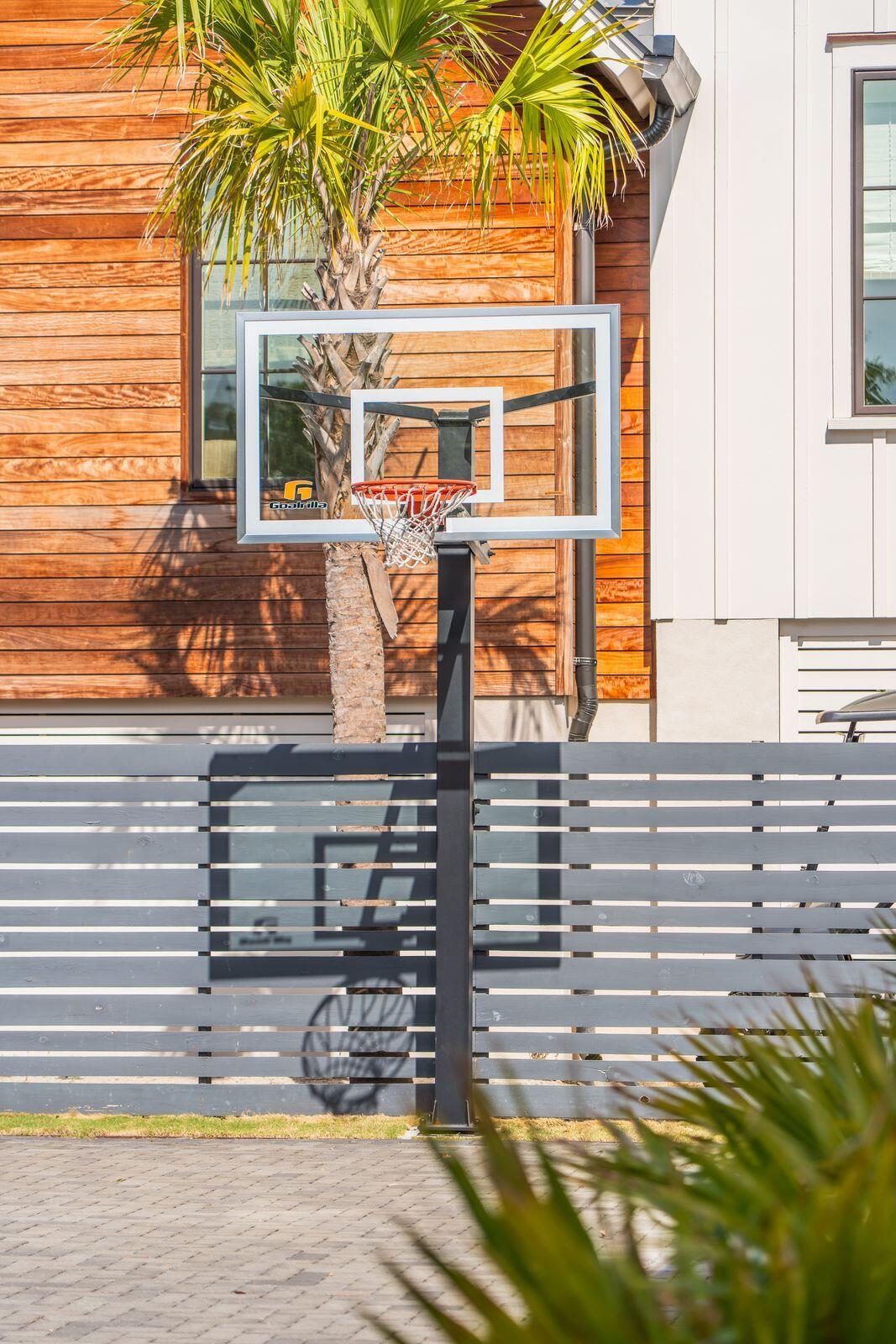 924 Pitt Street Mount Pleasant, SC 29464 - Photo 67 of 71 924PittSt-KeenEyeMarketing-006