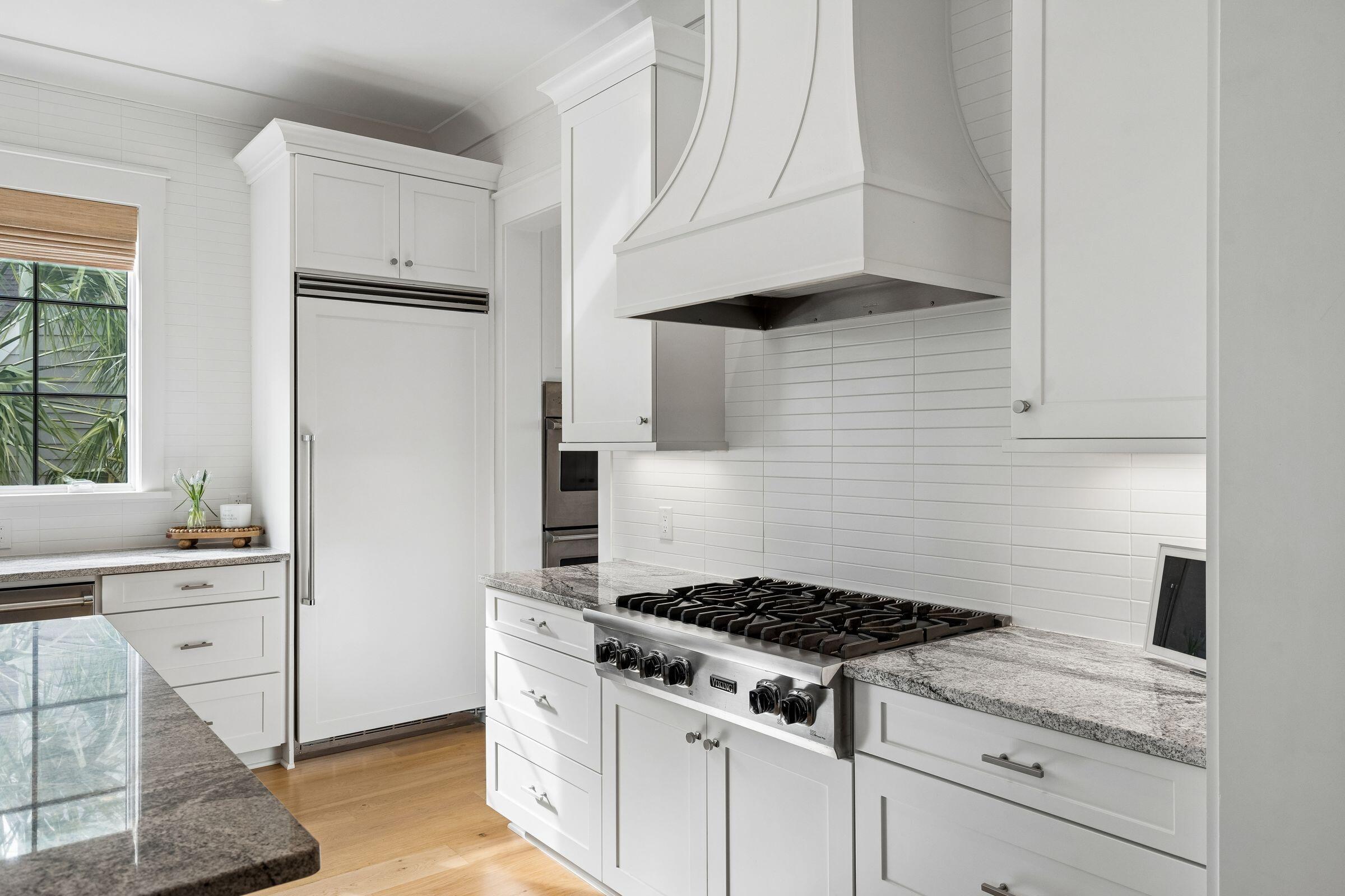 924 Pitt Street Mount Pleasant, SC 29464 - Photo 9 of 71 924PittSt-KeenEyeMarketing-028