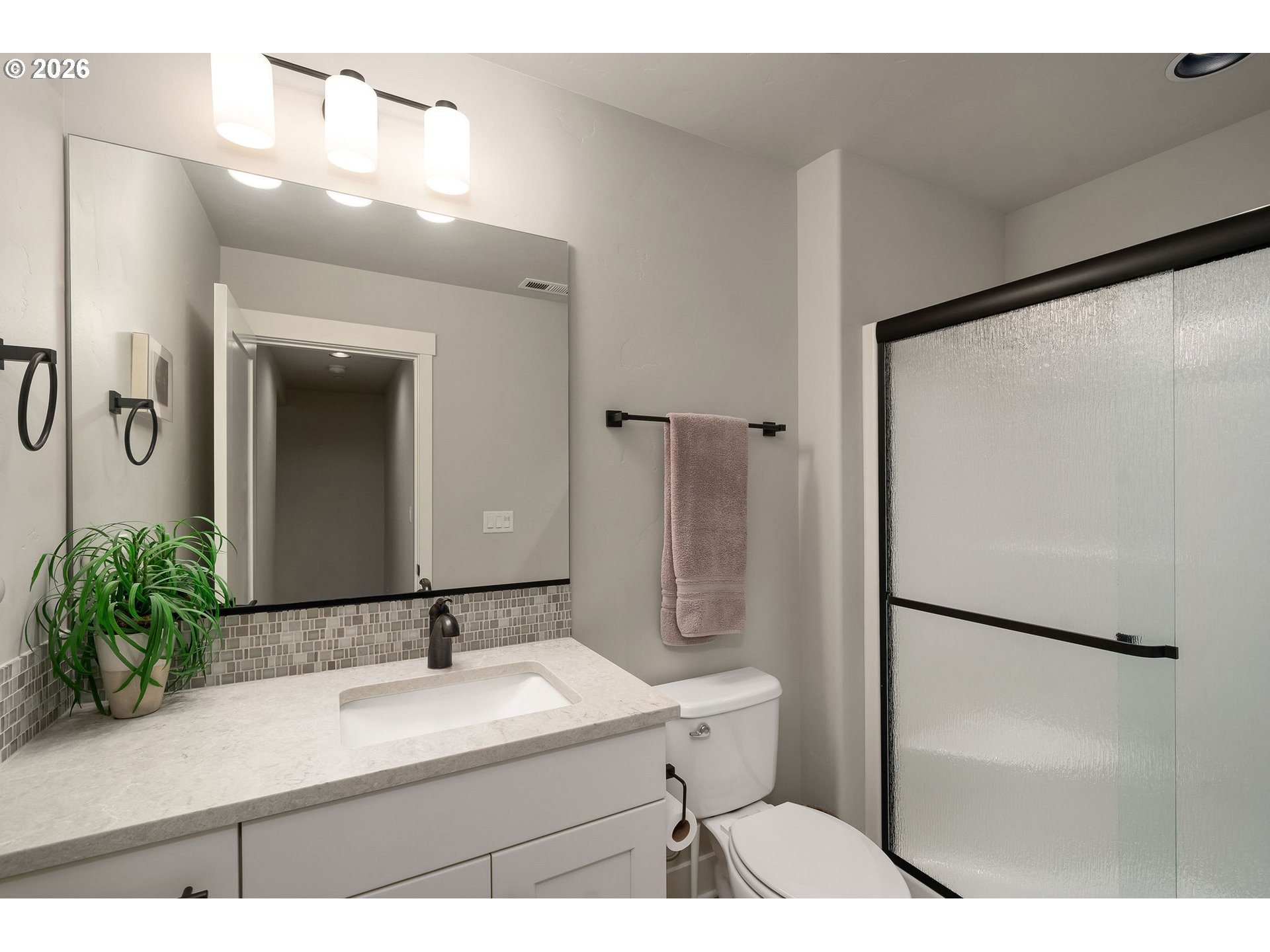 7540 Southwest Honor Loop Wilsonville, OR 97070 - Photo 21 of 40 Gallery Image 21