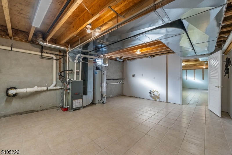 8 Kenvil Avenue Succasunna, NJ 07876 - Photo 18 of 21 a view of empty room