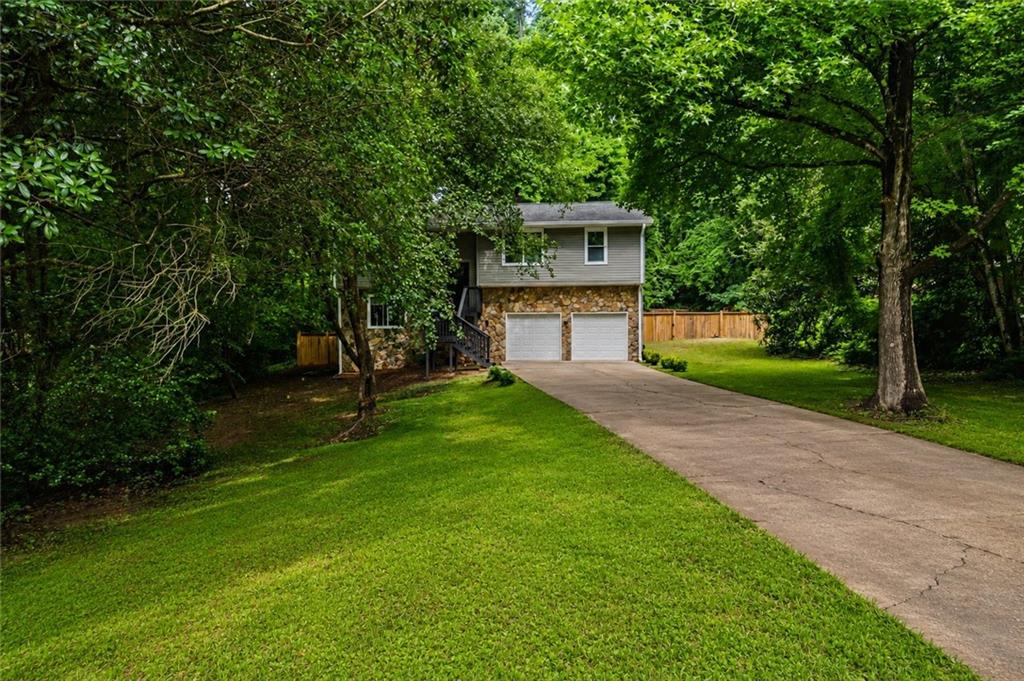 1172 Ridgeside Drive Northwest Acworth, GA 30102 - Photo 3 of 26