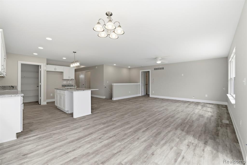 2279 Baltimore Davison, MI 48423 - Photo 10 of 26