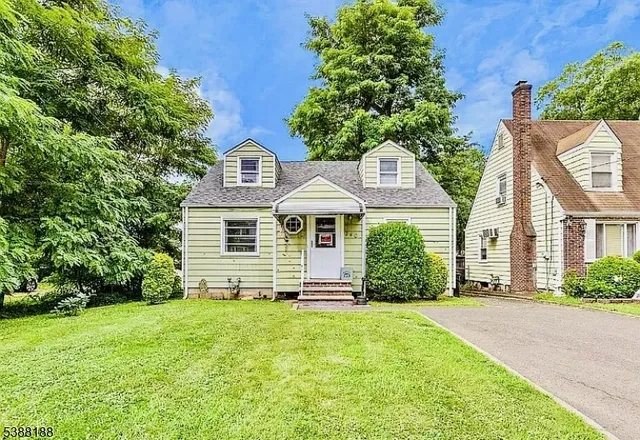 $4,950 | 730 Linden Avenue, Rahway, NJ 07065