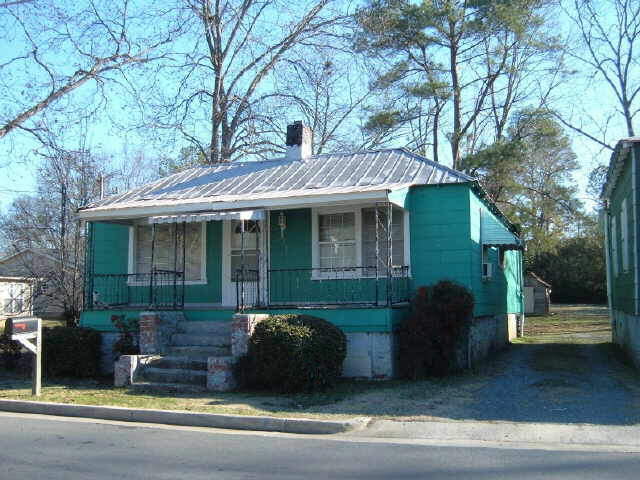 1206 Ave B Rome, GA 30165 - Photo 1 of 1