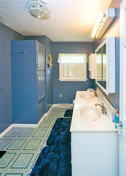 680 South Ridge Road Coal Center, PA 15423 - Photo 11 of 25 Bath room area