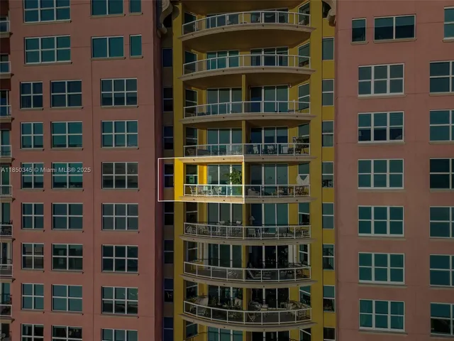 $1,795,000 | 2100 North Ocean Boulevard, Unit 18D, Fort Lauderdale, FL 33305