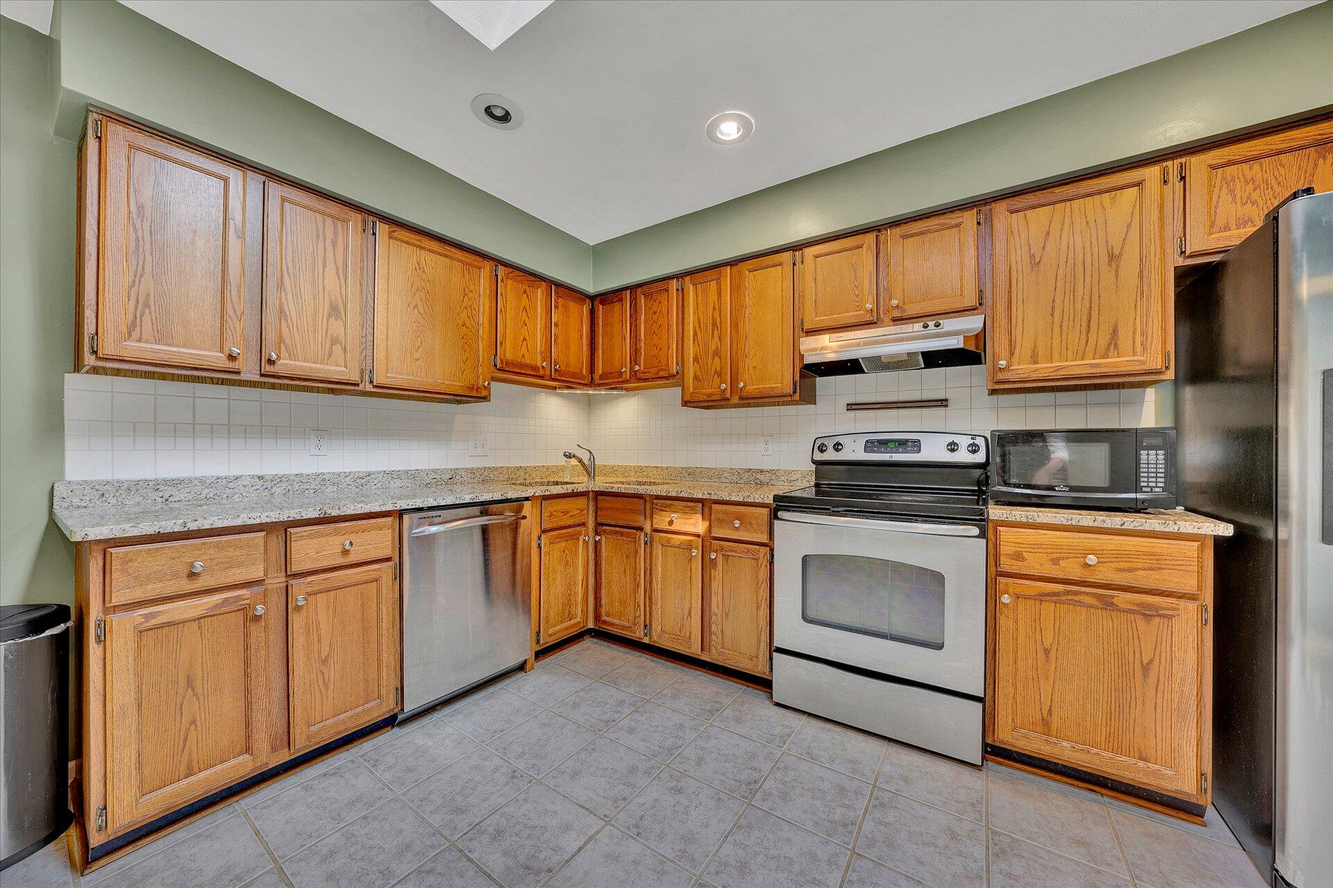 3303 One Oak Road Roanoke, VA 24018 - Photo 11 of 33 13-SGP (15 of 35)