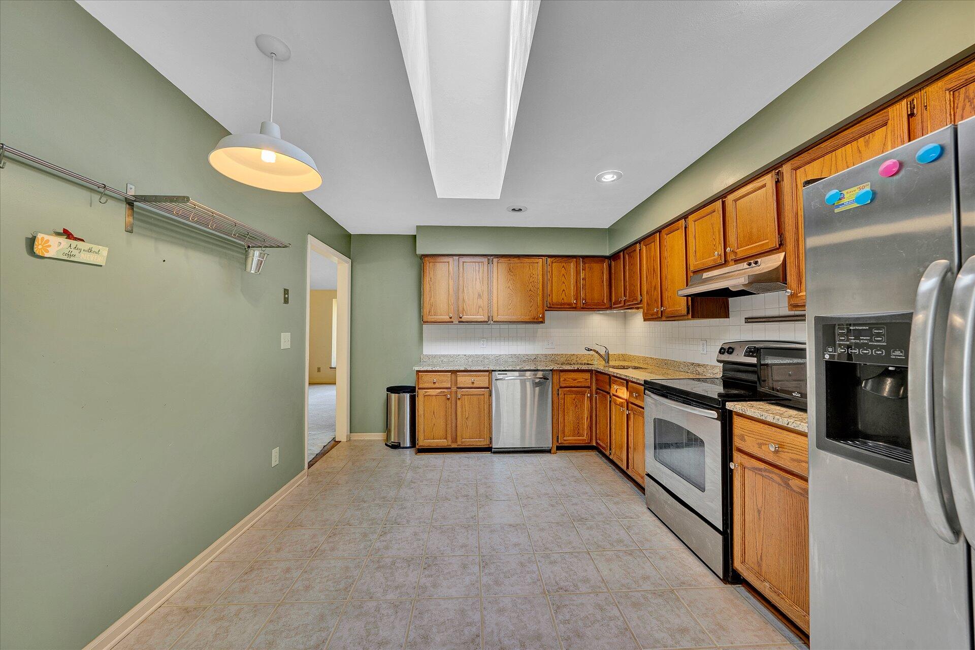 3303 One Oak Road Roanoke, VA 24018 - Photo 10 of 33 12-SGP (14 of 35)