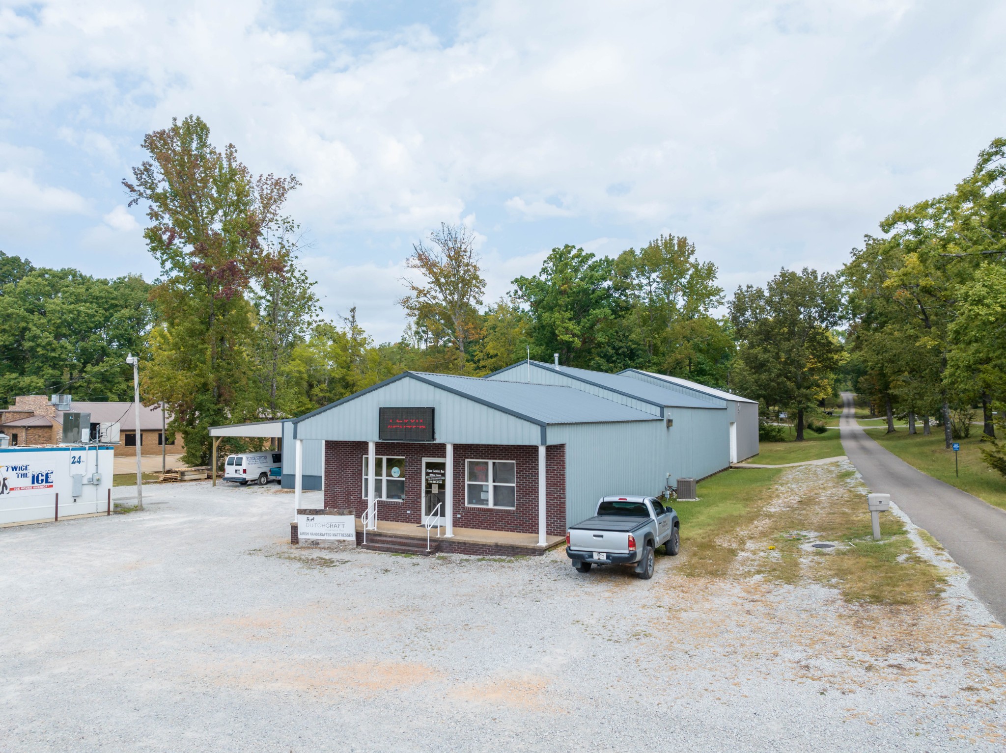 455 East Main Street Parsons, TN 38363 - Photo 43 of 48