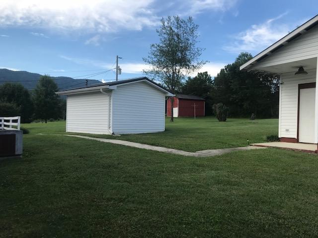 149 Machine Branch Road Ewing, VA 24248 - Photo 9 of 28 IMG_4083