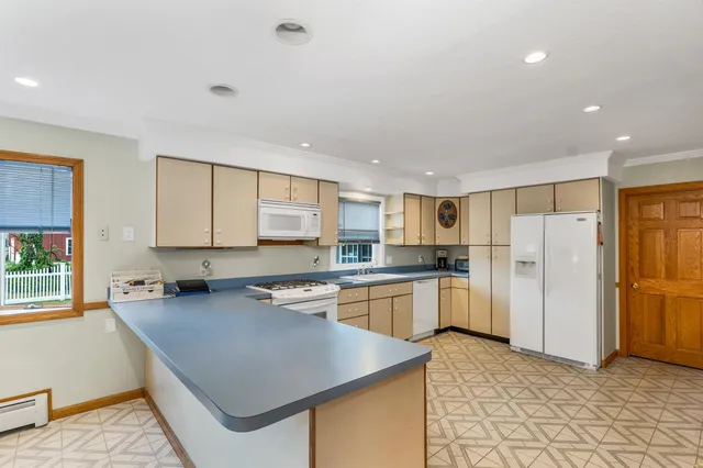 $1,098,000 | 7 Countryside Drive, Gilford, NH 03249