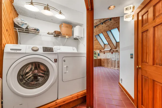 $1,098,000 | 7 Countryside Drive, Gilford, NH 03249