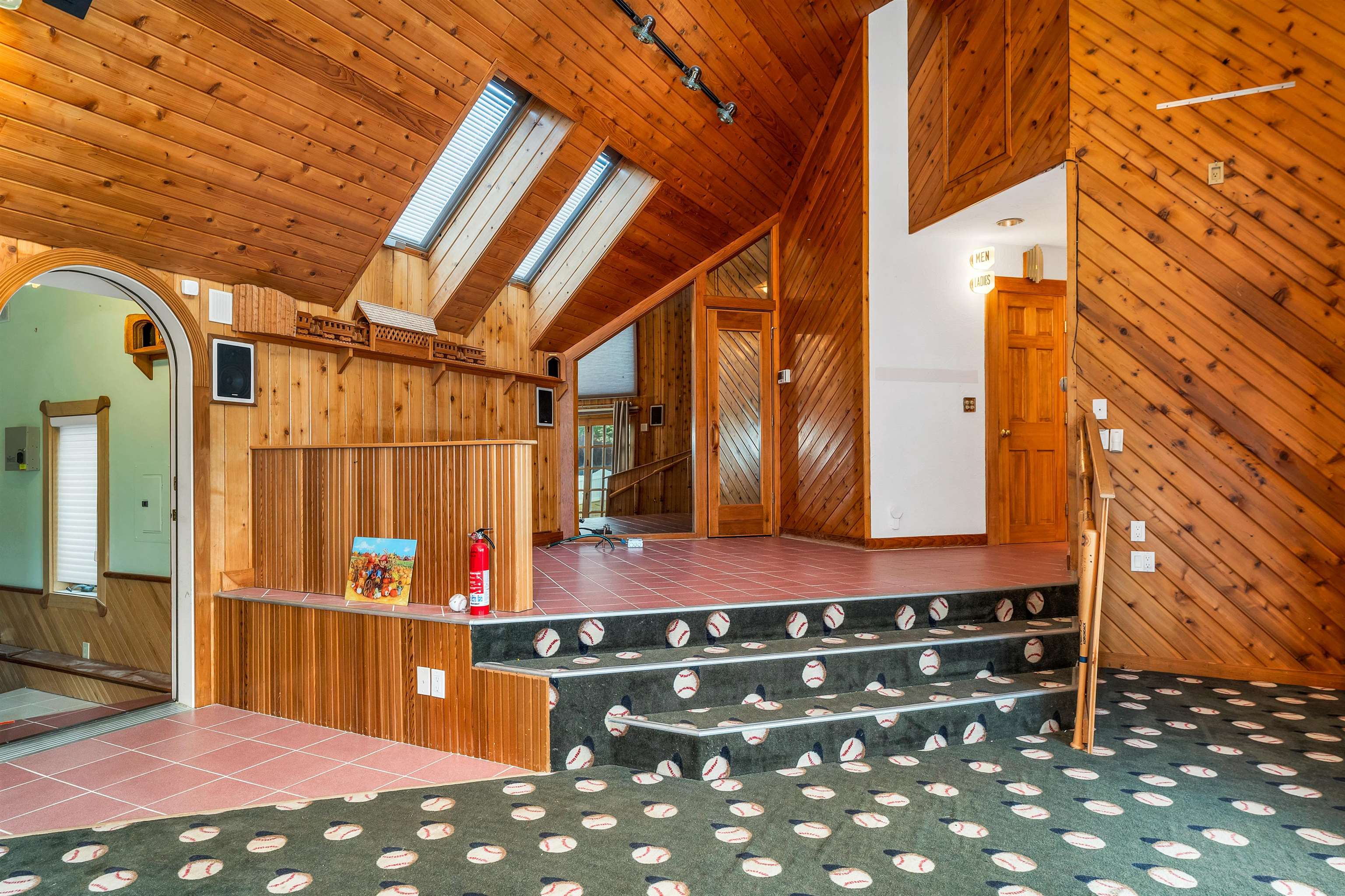 7 Countryside Drive Gilford, NH 03249 - Photo 24 of 60