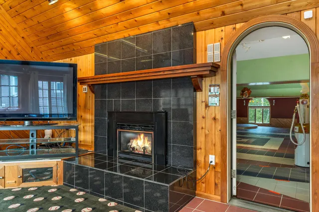 $1,098,000 | 7 Countryside Drive, Gilford, NH 03249