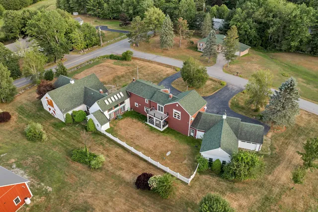 $1,098,000 | 7 Countryside Drive, Gilford, NH 03249