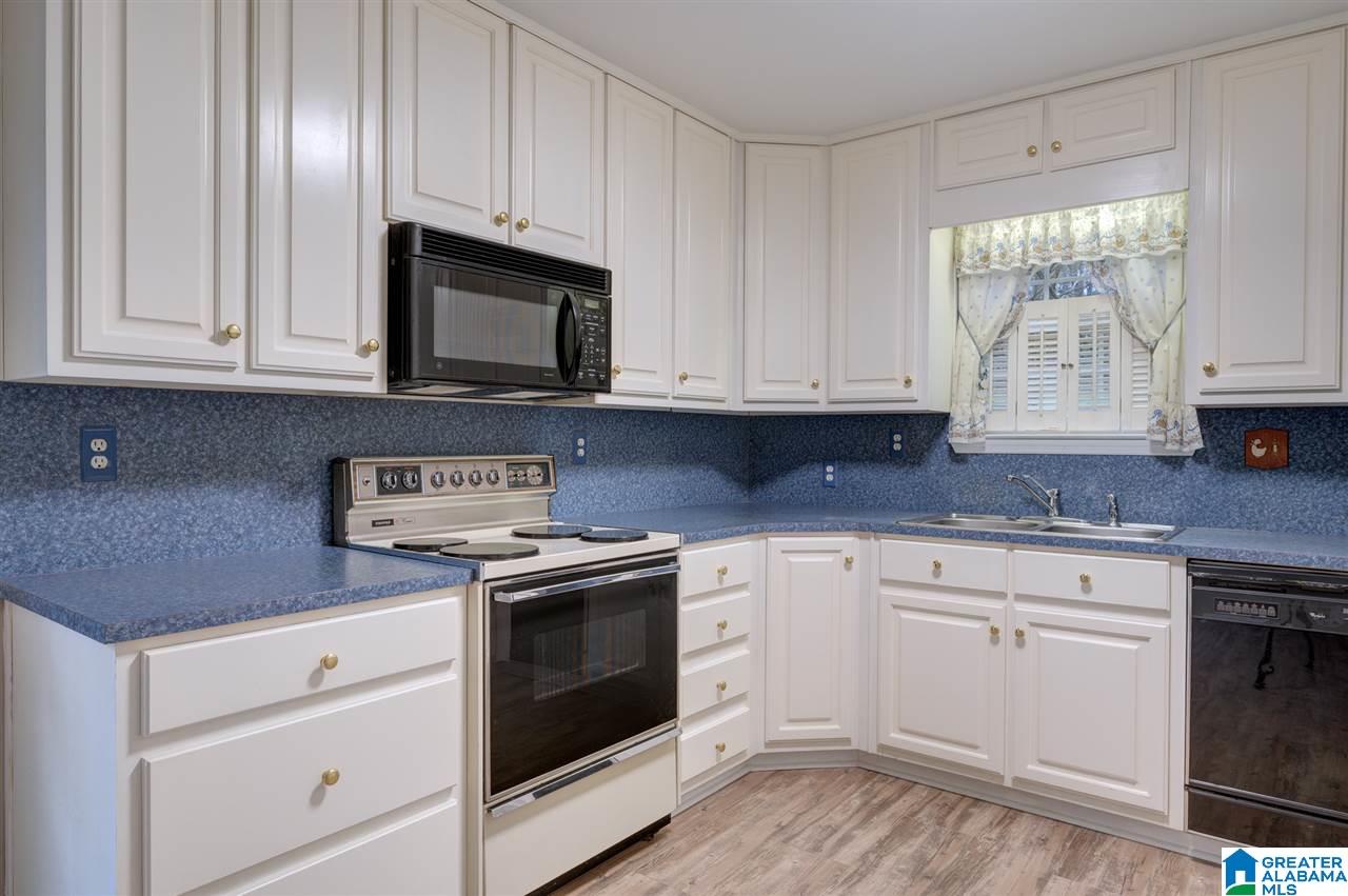 4348 Patty Lane Pinson, AL 35126 - Photo 10 of 31